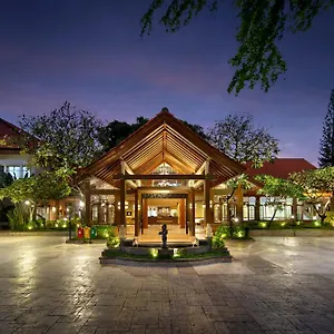 4* Курортный комплекс Grand Istana Rama